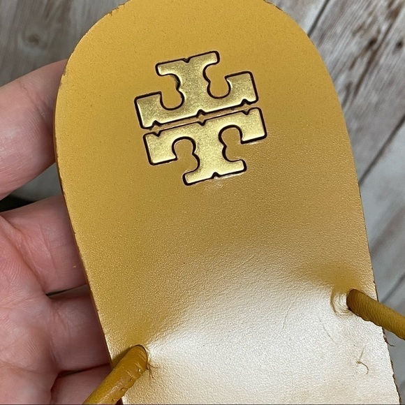 Tory‎ Burch Capri Leather Beaded Flip Flop Sandals Size 7 Women - Picture 10 of 11